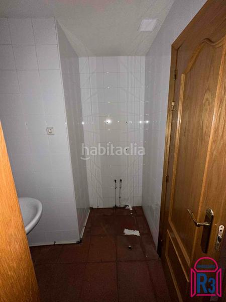 Foto 624e4316-3c70-4048-a2f5-b9ad36073481. Local commercial dans San Mamés - La Palomera León