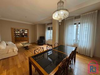 Appartement  Gran via san marcos. Piso arreglado en gran vía de san marcos