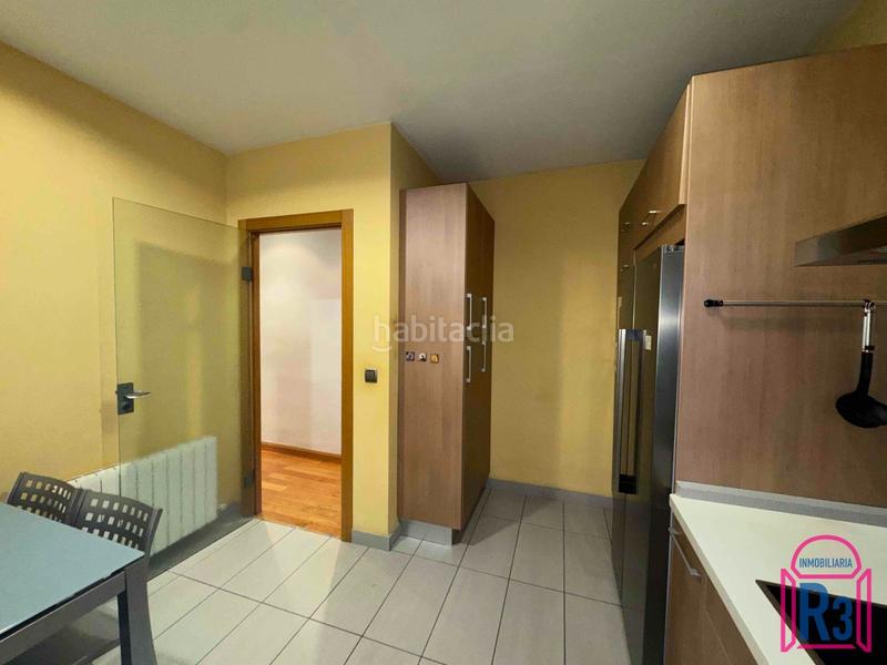 Foto ea6a59b3-d266-48bc-b8fe-9bd5de2b05f0. Pis amb calefacció a Centro Ciudad León