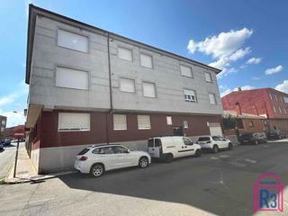 Miete Appartement  Antonio gaudí. Apartamento amueblado en alquiler