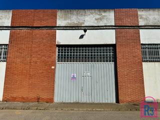 Bâtiment à usage industriel  Santo martino. Nave de 1.560m bien situada