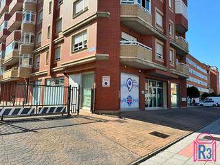 Locale commerciale in General Gutierrez Mellado