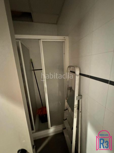 Foto ba61a1c5-a0a9-4fec-9c34-17e90c55a831. Local comercial a El Soto León