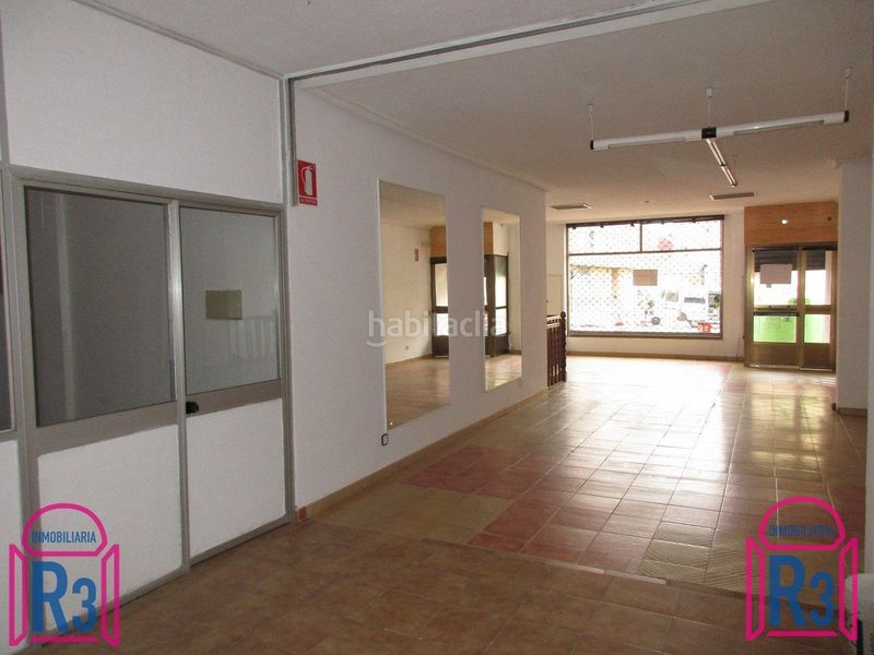 Foto 7b9af956-5c2e-484d-8efa-b7951b120aa8. Geschäftsraum in Trobajo del camino