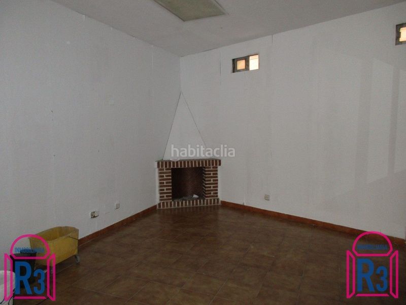 Foto b0d9b2f1-4dd4-49f0-bfd3-09cec896c351. Geschäftsraum in Trobajo del camino