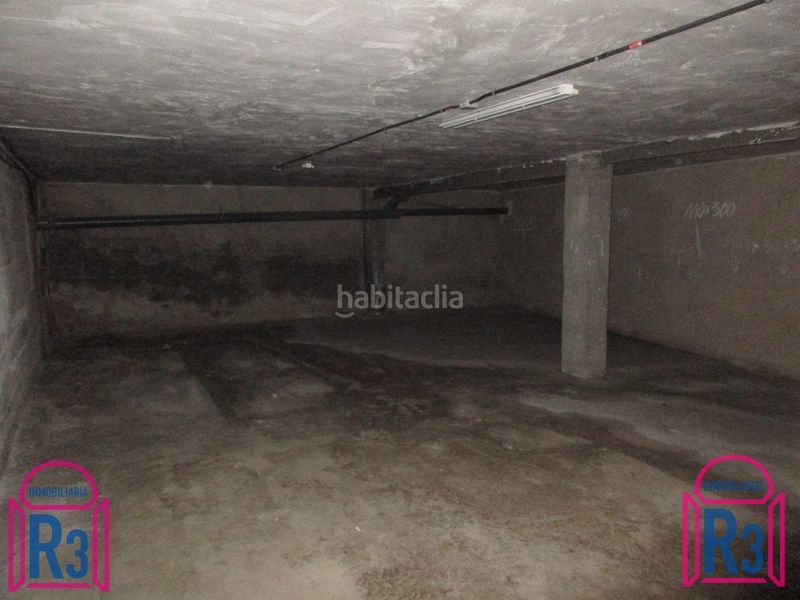 Foto ea269eab-79b5-49cd-9113-2a0115f67f80. Geschäftsraum in Trobajo del camino