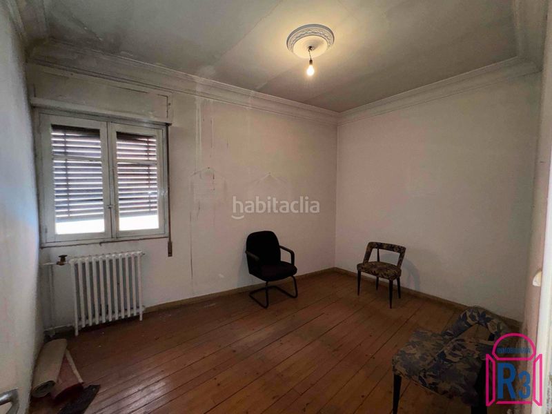 Foto 4a978e5b-6783-497e-9049-a0b7c65f49f3. Edifici a Trobajo del camino