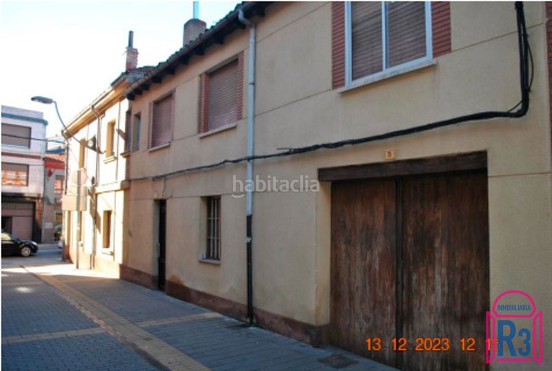 Foto 830a8a92-e2f4-4df1-8af7-d3abd6233039. Edifici a Trobajo del camino