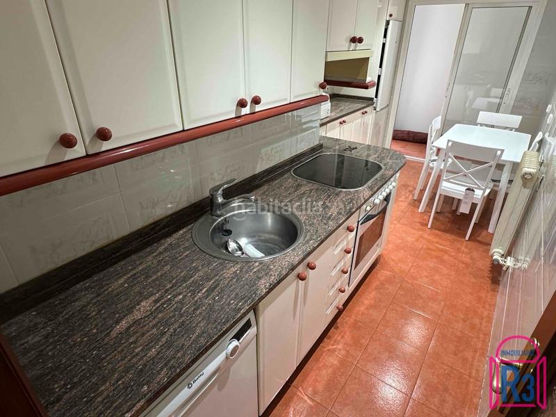 Foto a4e2f2ca-128e-43cd-889e-c3bf1f9304a9. Alquiler piso  amueblado en alquiler en San Claudio - La Chantría León