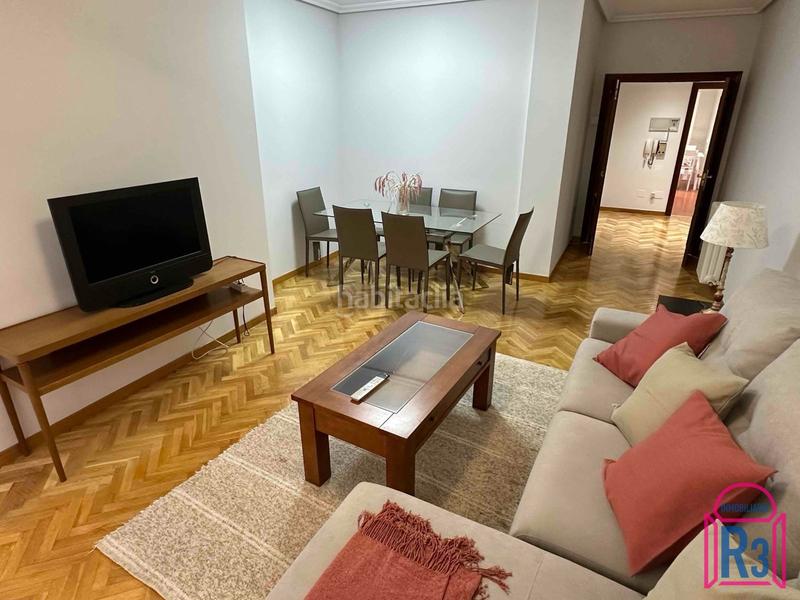 Foto cec09fb4-ca4a-49ee-b3bc-6e891710c59c. Rent flat with heating parking in San Claudio - La Chantría León