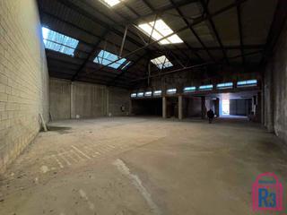 Bâtiment à usage industriel  La molinera. Se vende navelocal de 574 m