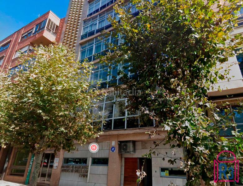 Foto 1e9c3fc6-ff1f-4d38-b44f-174388bd7957. Bureau avec parking dans San Claudio - La Chantría León