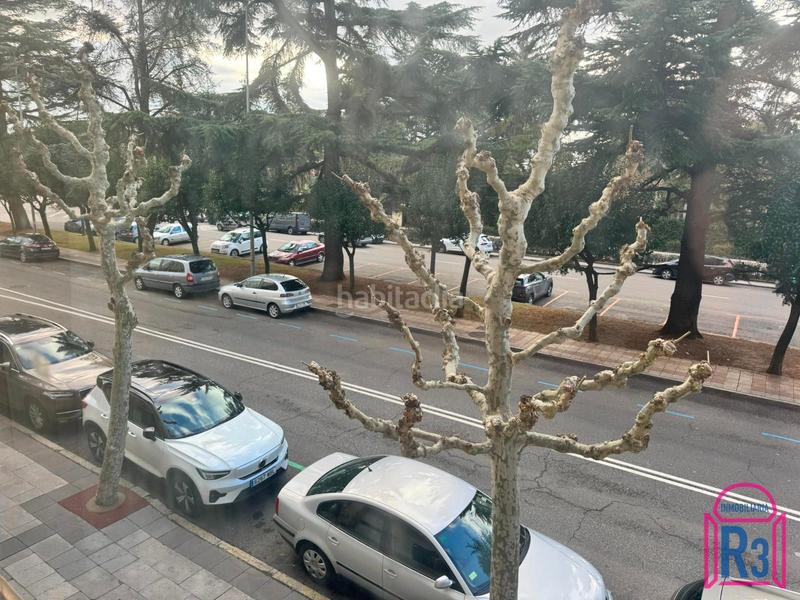 Foto 6bcac0c1-15fa-4675-bb46-327e9ad8069d. Bureau avec parking dans San Claudio - La Chantría León