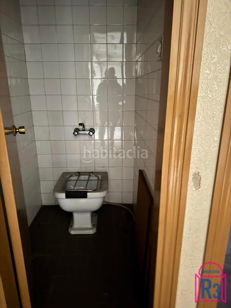 Foto a472fa4f-bf70-4338-a1e4-4b2d3b859e53. Bureau avec parking dans San Claudio - La Chantría León