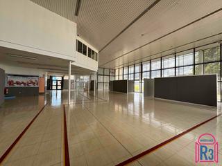 Lloguer Nau industrial  Industrial de onzonilla. Se alquila nave en 1 línea comercial