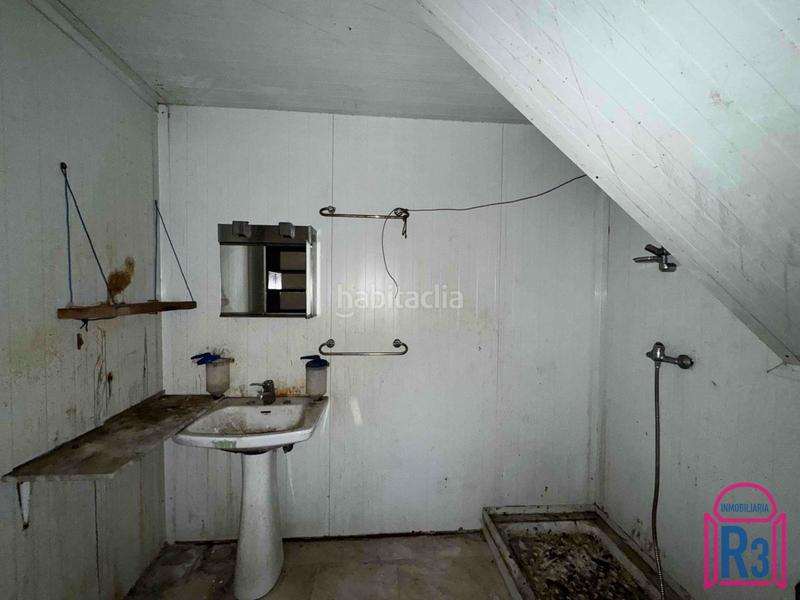 Foto 152ead8b-6d86-40cf-ac44-655eeab84ba5. Nave industrial nave en zona carrefour en La Lastra León