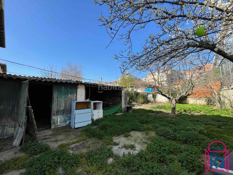 Foto 8f3f40f6-2bdb-40ca-b122-62b69ae91f4a. Casa adossada amb aparcament a Pinilla León