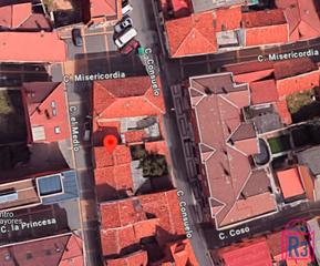 Finca rústica  Medio. Solar en venta con fachada a 2 calles
