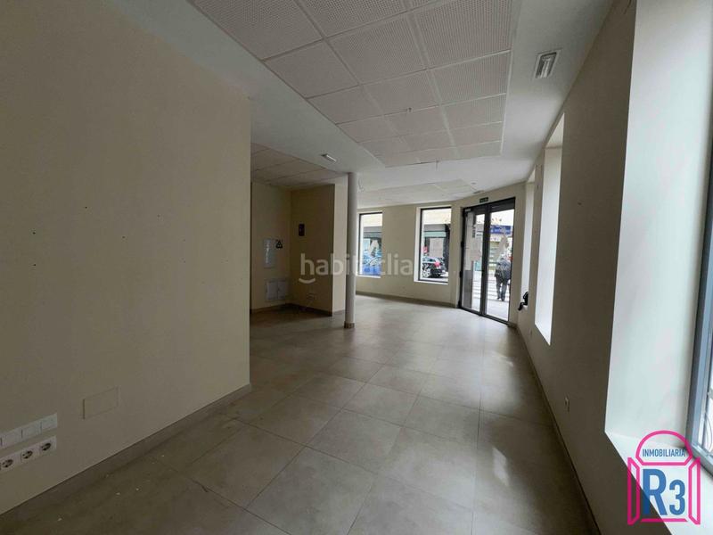 Foto 13d6aead-1b51-4004-84d8-4bebb0ae1142. Alquiler local comercial se alquila local con baño adaptado en León