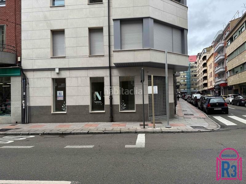 Foto f9183dbd-2776-463b-aa79-40147ebc3879. Alquiler local comercial se alquila local con baño adaptado en León