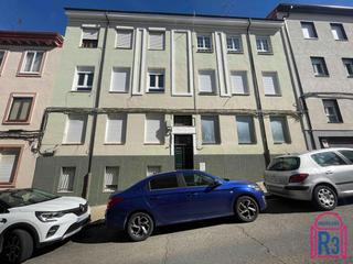 Pis  León xiii. Piso para reformar en san esteban.