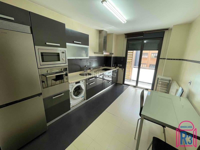 Foto 3ed0b9f3-9146-40d0-8912-7079369603ae. Dúplex amb calefacció aparcament a Centro Ciudad León