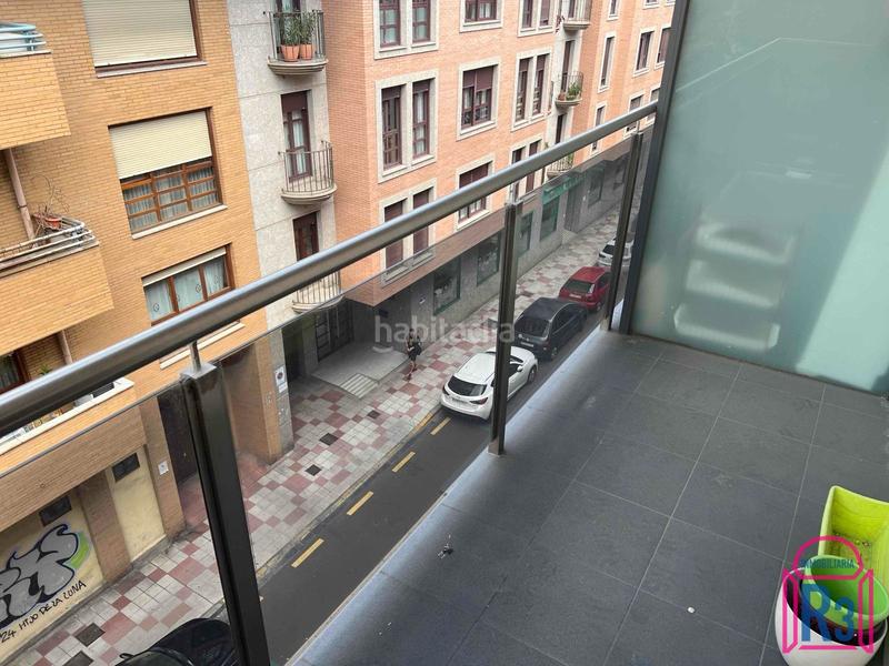 Foto a213afc2-899e-4fcc-a30a-4c5a72995163. Dúplex amb calefacció aparcament a Centro Ciudad León