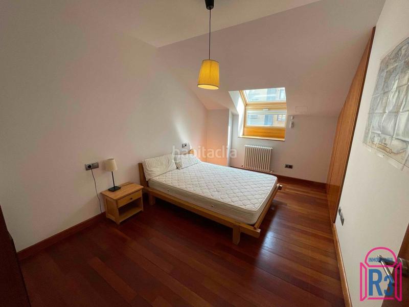 Foto d2a7c559-ef23-4580-bb09-94db866795ac. Dúplex amb calefacció aparcament a Centro Ciudad León