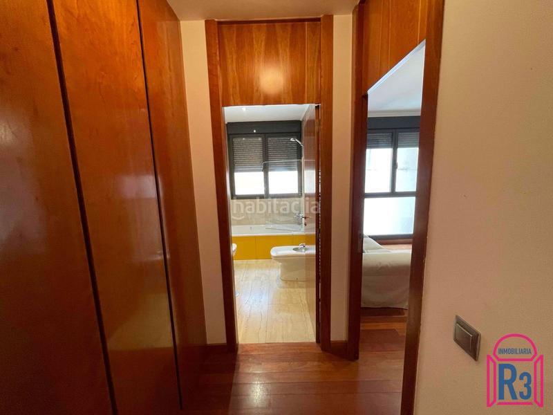 Foto f0b0a477-a601-47c6-b332-98410ba746f7. Dúplex amb calefacció aparcament a Centro Ciudad León