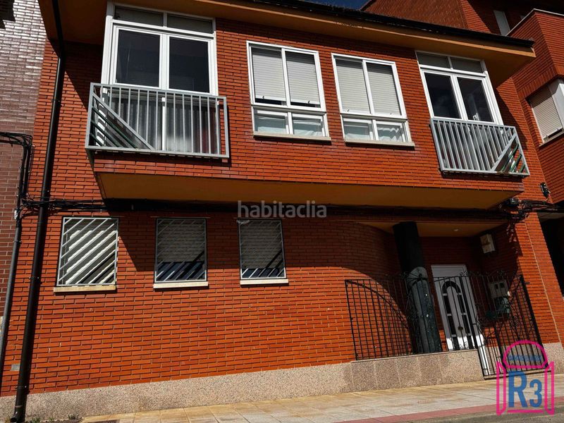 Foto 8982f192-1971-4799-832c-7677af458243. Casa amb calefacció a San Esteban León