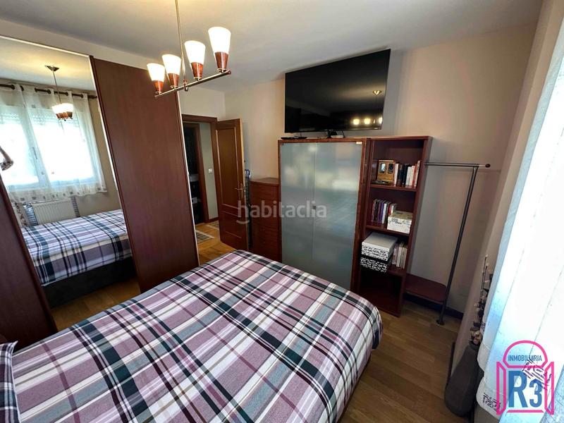 Foto d23ca97c-d549-4611-81d3-a83de29ddcb1. Apartamento  totalmente amueblado con garaje, para entrar a vivir en León