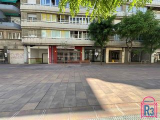 Alquiler Local Comercial  Ramiro valbuena. Local en alquiler de 1.100m junto a la plaza inmaculada