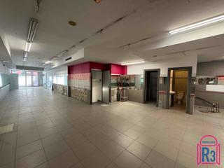 Geschäftsraum  Alfonso v. Se vende local en calle alfonso v