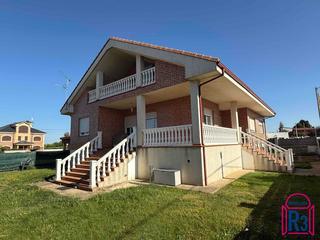 Location Chalet  Rio porma. Chalet semiamueblado en alquiler