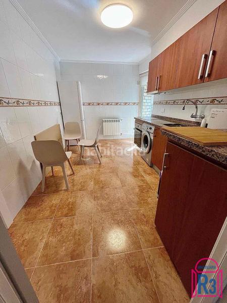 Foto 65dc4c27-1be4-4dda-aeb0-32b9706c3d47. Rent flat with heating in San Mamés - La Palomera León