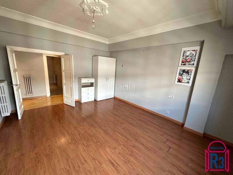 Foto 92bf87cd-e2dd-43b8-ae59-4d2d3b721d94. Apartament amb calefacció a Centro Ciudad León