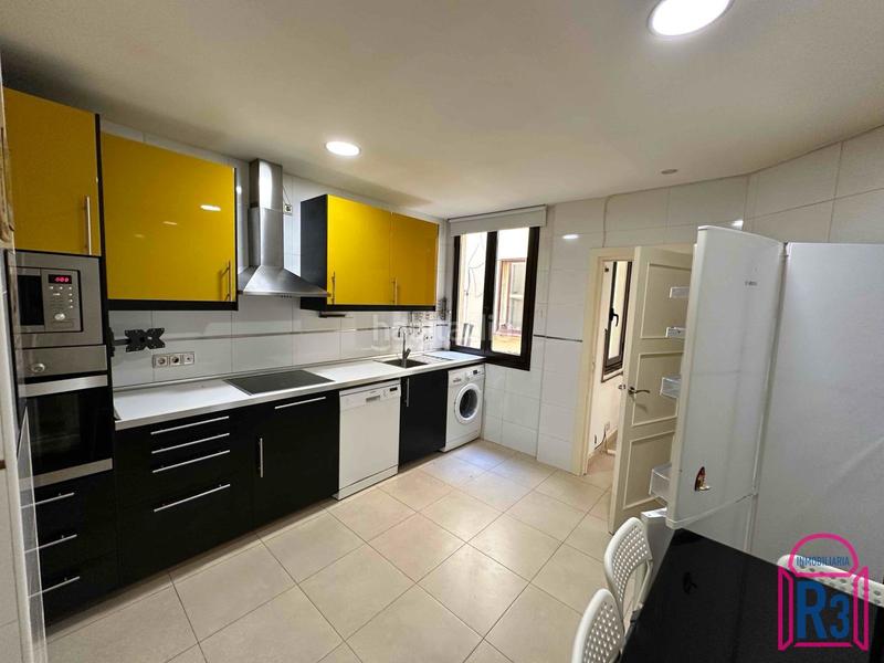 Foto 98754528-b842-410b-86a1-ea65d38af4aa. Apartament amb calefacció a Centro Ciudad León