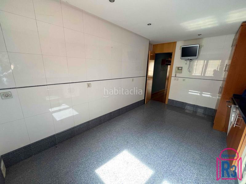 Foto ddfe9383-1d27-45f6-a5f1-de054e562f6a. Rent duplex with heating parking in Centro Ciudad León