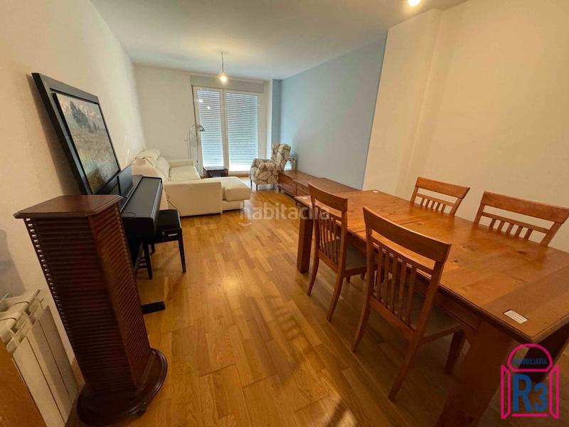 Foto 617f5695-4df4-4ba1-b844-013e053cd4dc. Etagenwohnung mit heizung parking pool in El Soto León