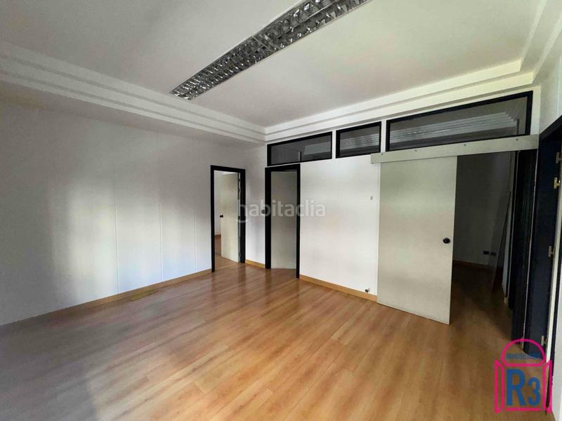 Foto 6aa7145a-30a4-46f3-8097-15244b080730. Oficina  exterior en gran vía de san marcos en León