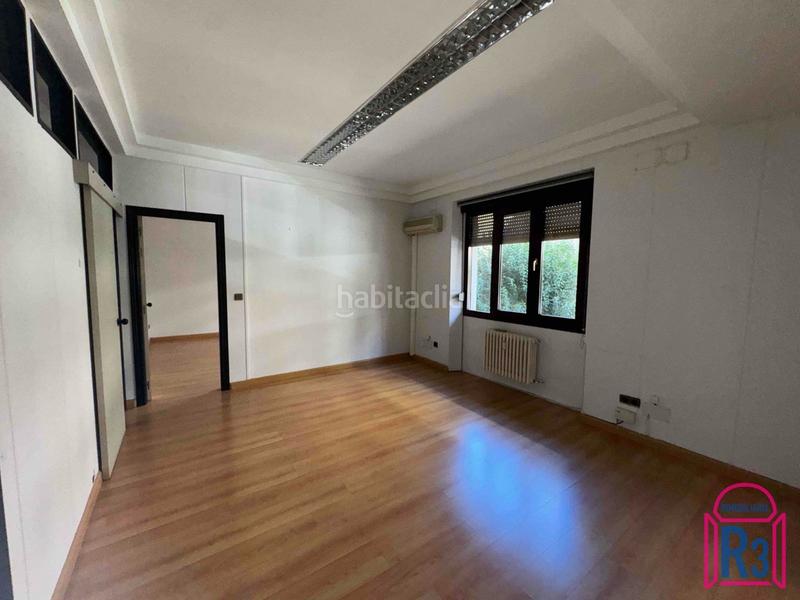 Foto a5545347-971b-45d5-9207-b67f65febfe5. Oficina  exterior en gran vía de san marcos en León