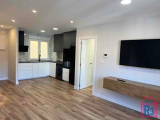 Appartement à Centro Ciudad. Piso alto todo nuevo en alcázar de toledo con garaje en alquiler