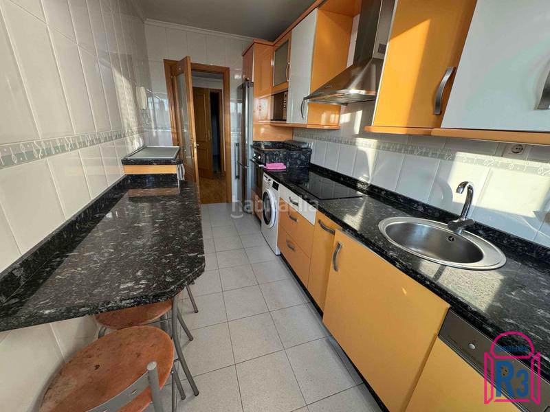 Foto eb889c42-7f22-4ded-816f-6a54aa57515e. Appartement avec chauffage parking dans El Soto León