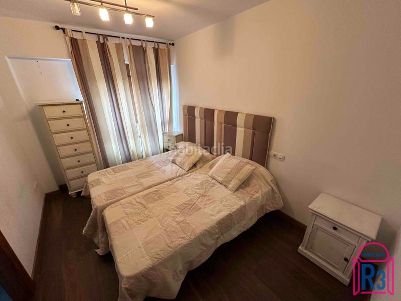 Foto 30f4311d-e866-48e3-9671-ccf9b86989ca. Lloguer apartament amb calefacció aparcament a Centro Ciudad León