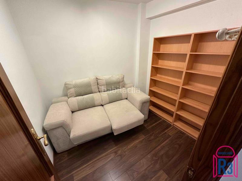 Foto c5567aca-db5d-4859-a8c6-65b8801e0c92. Lloguer apartament amb calefacció aparcament a Centro Ciudad León
