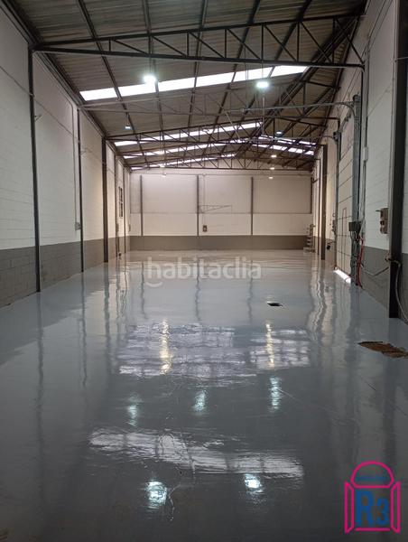 Foto df52dce3-4178-404d-8dee-f924d62548d9. Location bâtiment à usage industriel dans Valdefresno