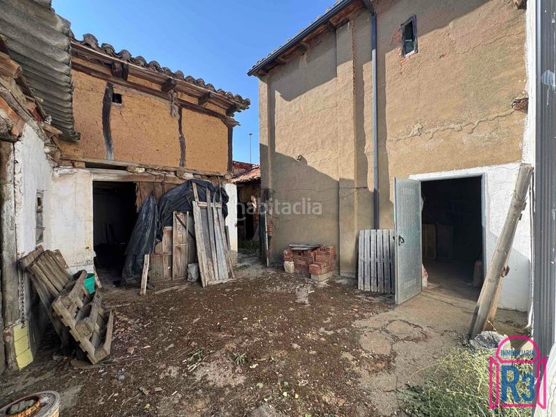 Foto 5086a6a6-2eb9-4d96-9c43-eee47fd197da. Casa con riscaldamento parcheggio in Oteruelo León