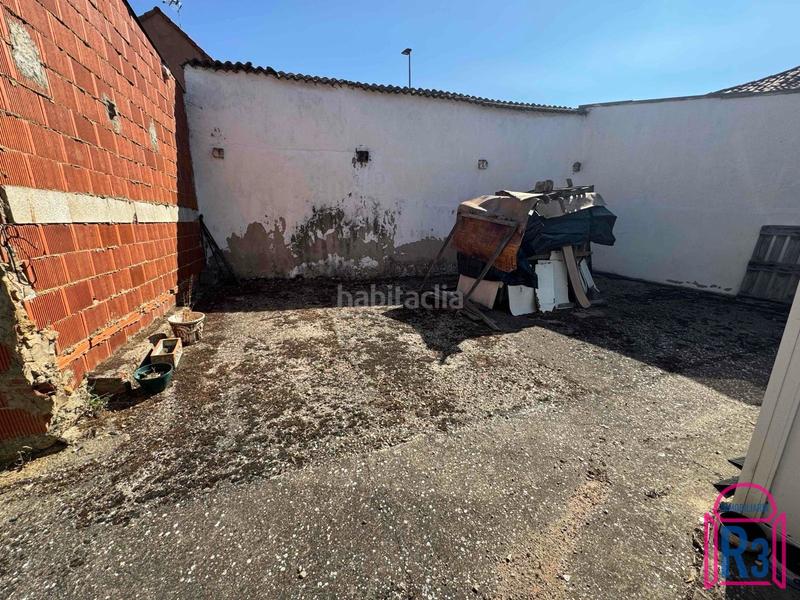 Foto 5bfed183-4ce3-4d9d-bbc9-904adbeaa340. Casa con riscaldamento parcheggio in Oteruelo León