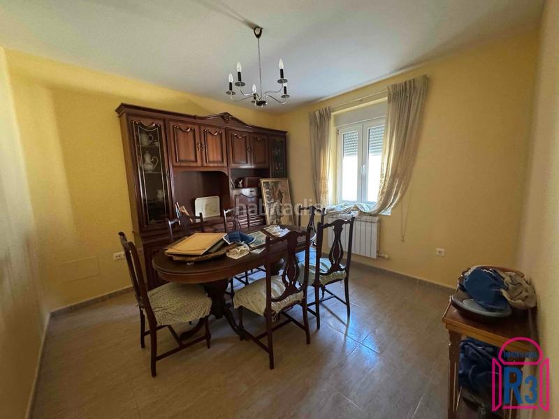 Foto 881d4b79-542d-4fb9-b81b-69e1e18357bc. Casa con riscaldamento parcheggio in Oteruelo León