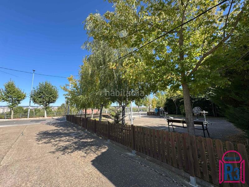 Foto f4428354-d39f-4076-a566-e72e112cc058. Casa con riscaldamento parcheggio in Oteruelo León